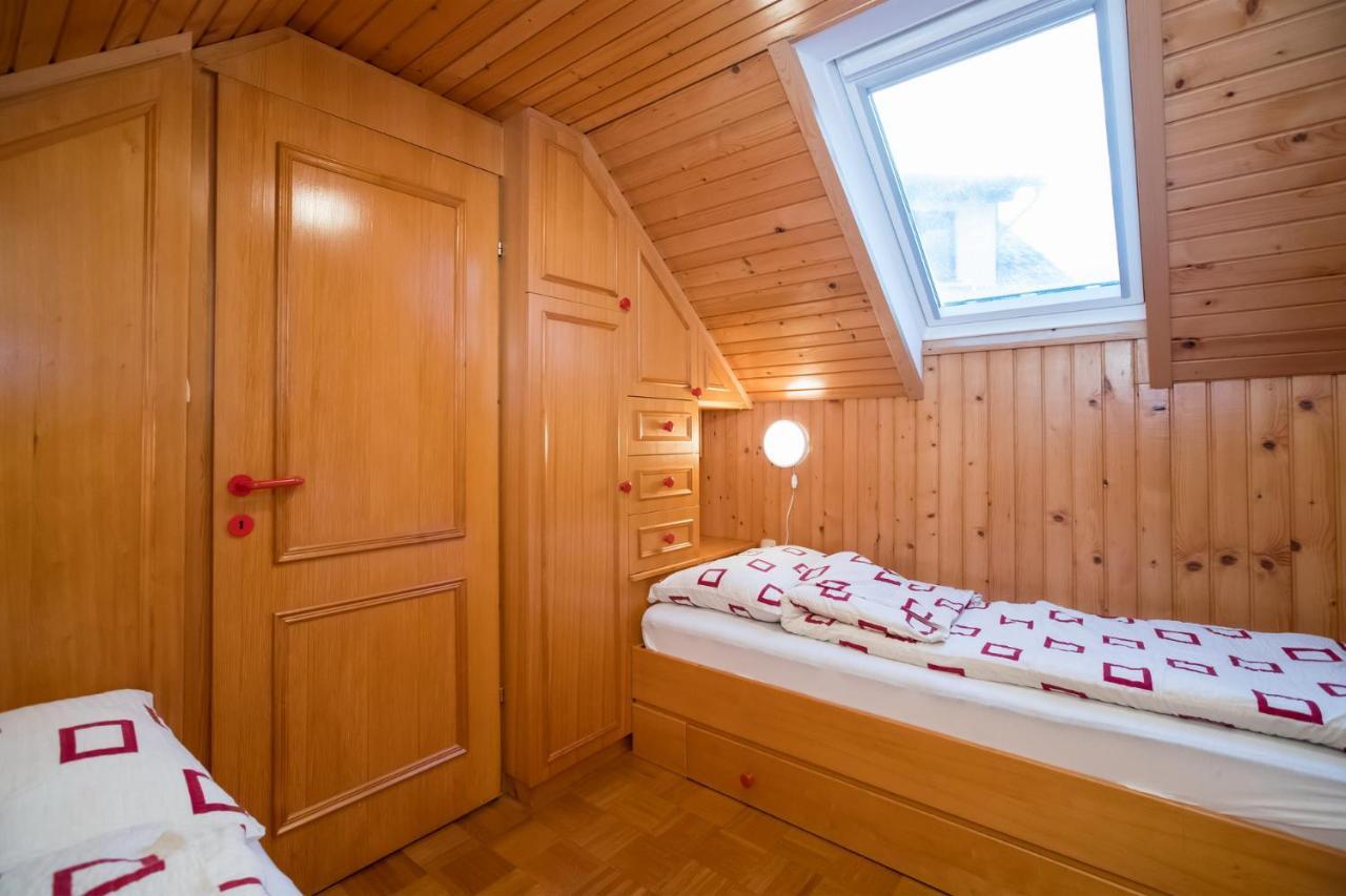 Pocitniska Hisa Zvan Bohinj Esterno foto